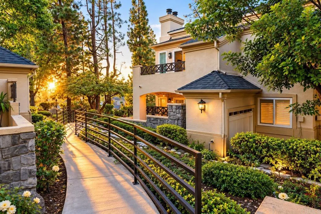 2005 Lakeridge Circle, #103, Chula Vista, CA 91913 2005 Lakeridge Circle, #103, Chula Vista, CA 91913