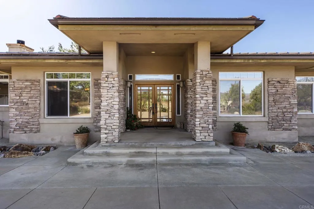 25438 Rancho Barona Road, Ramona, CA 92065 25438 Rancho Barona Road, Ramona, CA 92065