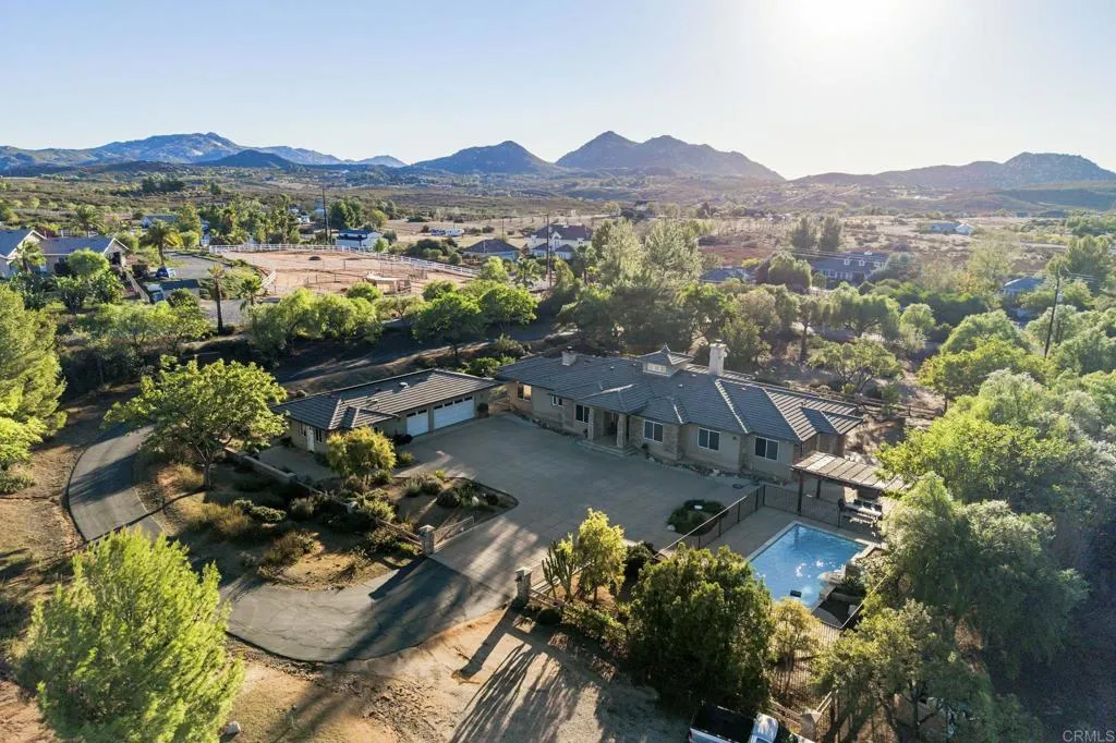 25438 Rancho Barona Road, Ramona, CA 92065 25438 Rancho Barona Road, Ramona, CA 92065