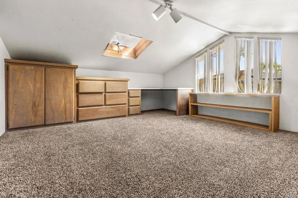 https://cdn.realtyfeed.com/cdn/127/307106386/ec0aacbe27c0ca191d3d28cf248ecd79.webp