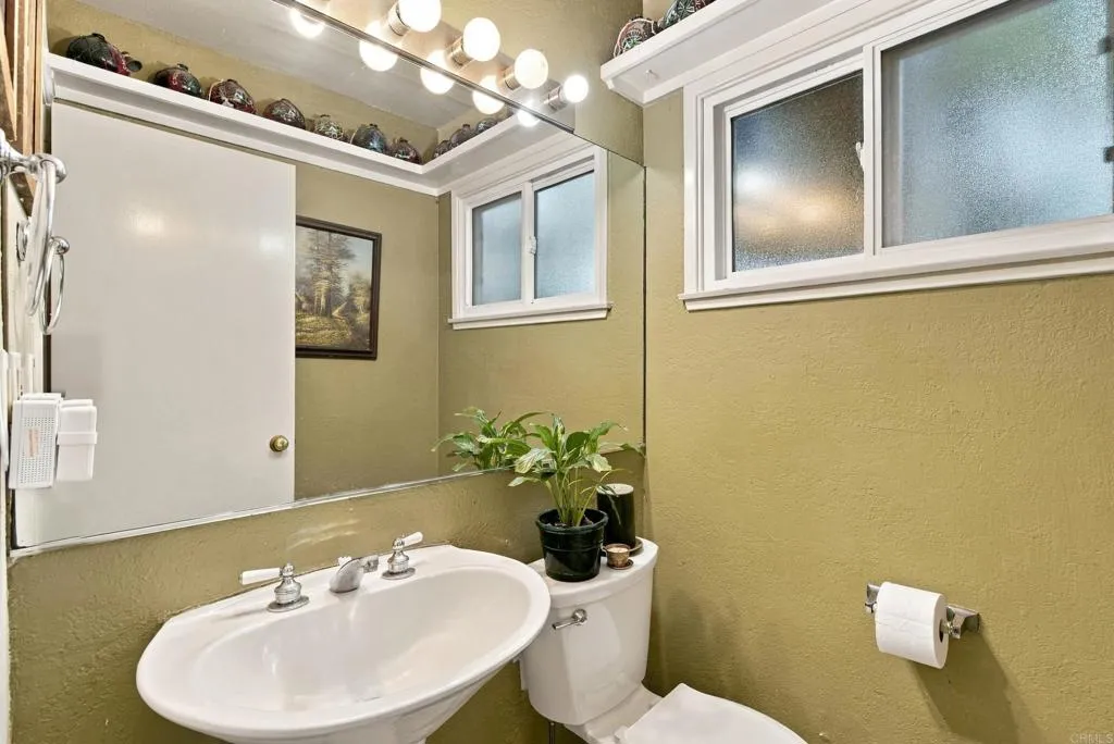 https://cdn.realtyfeed.com/cdn/127/307106416/1dbc7b57e7ee4733847a61c2b27f8312.webp