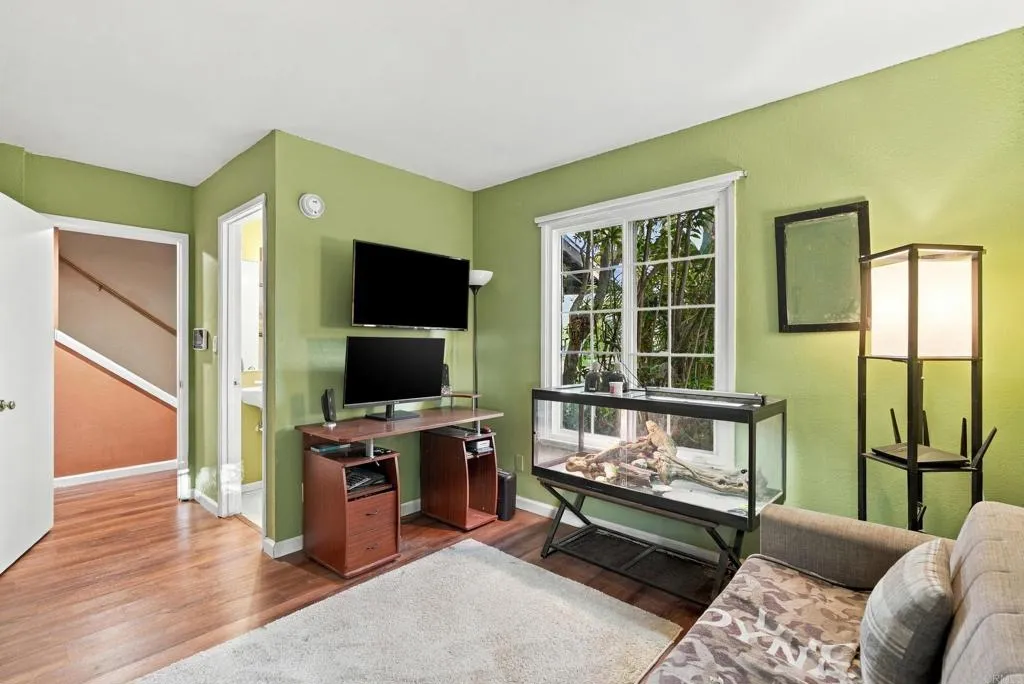 https://cdn.realtyfeed.com/cdn/127/307106416/effaac3994fef4fb6e9082c2f0c6d5e4.webp