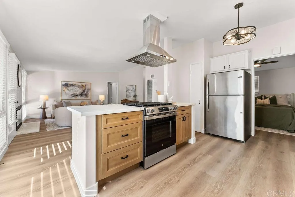 13758 Frame Road, Poway, CA 92064 13758 Frame Road, Poway, CA 92064