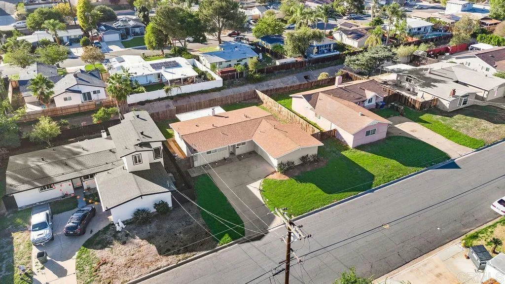 13758 Frame Road, Poway, CA 92064 13758 Frame Road, Poway, CA 92064