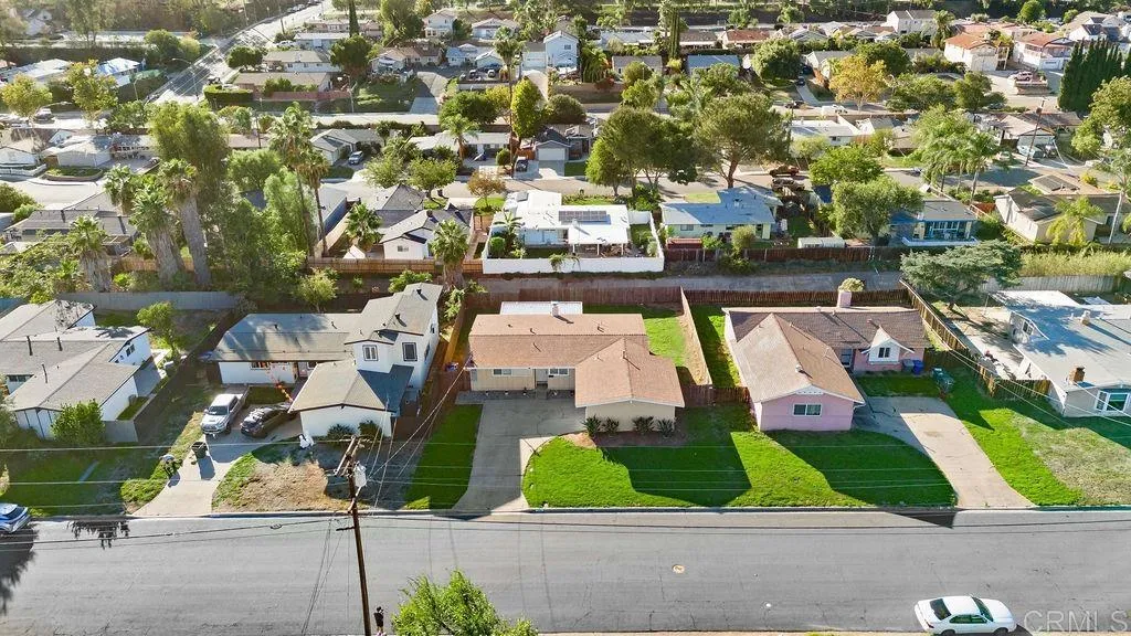 13758 Frame Road, Poway, CA 92064 13758 Frame Road, Poway, CA 92064