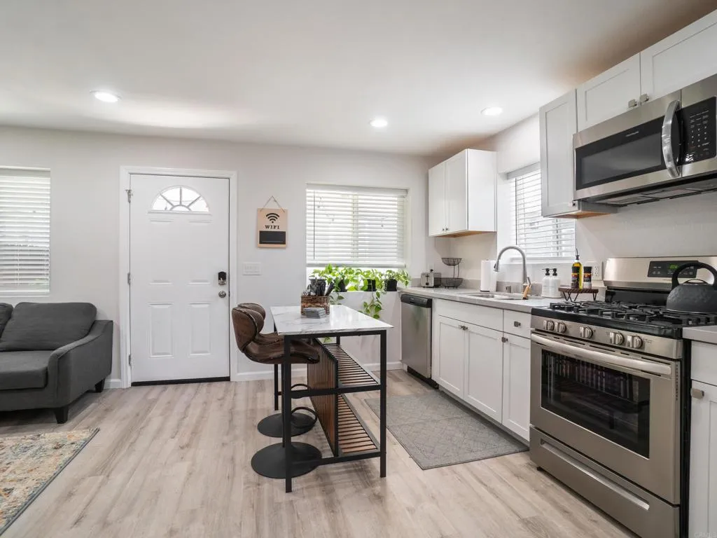 4563-67 51st Street, San Diego, CA 92115 4563-67 51st Street, San Diego, CA 92115