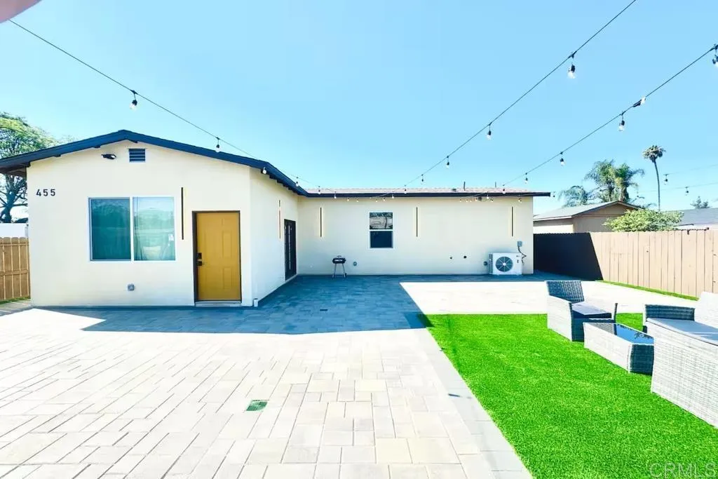 451 E LINCOLN Avenue, Escondido, CA 92026 451 E LINCOLN Avenue, Escondido, CA 92026