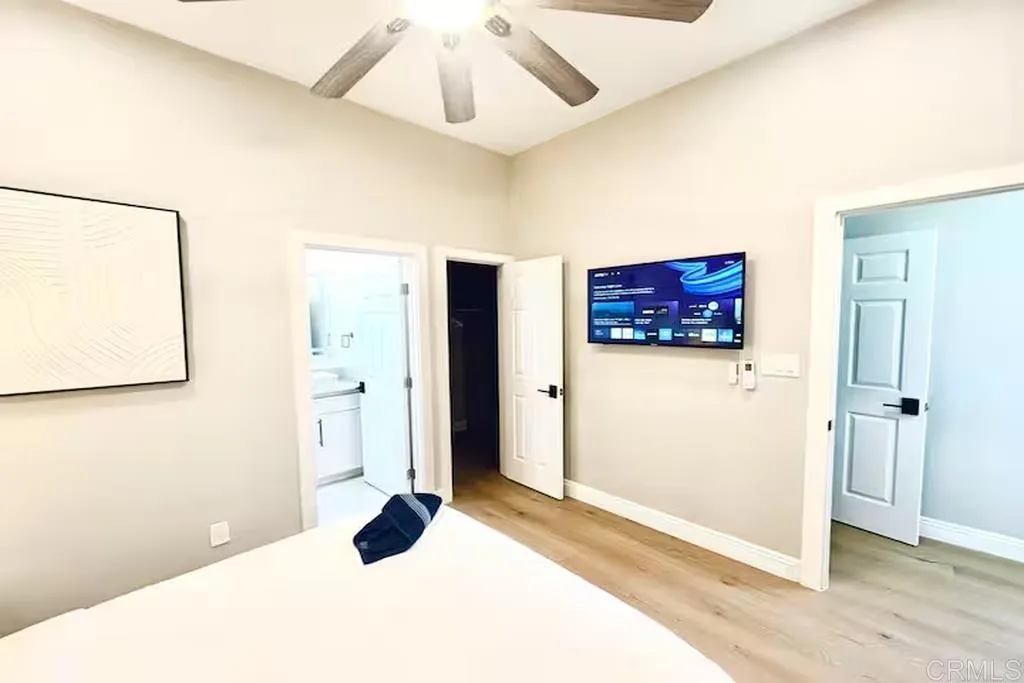 451 E LINCOLN Avenue, Escondido, CA 92026 451 E LINCOLN Avenue, Escondido, CA 92026