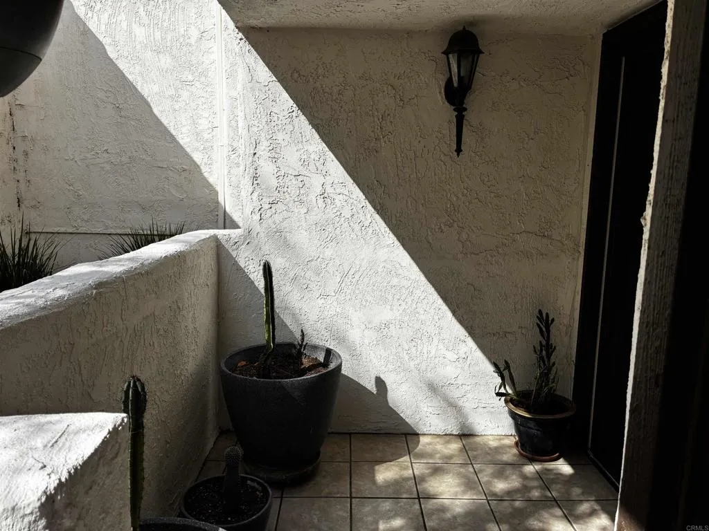 1935 Sunset Drive, #93, Escondido, CA 92025 1935 Sunset Drive, #93, Escondido, CA 92025