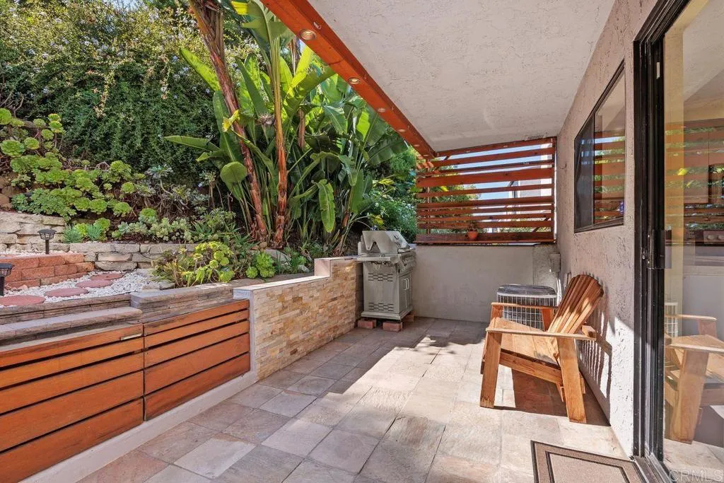 2433 La Costa Avenue, #A, Carlsbad, CA 92009 2433 La Costa Avenue, #A, Carlsbad, CA 92009