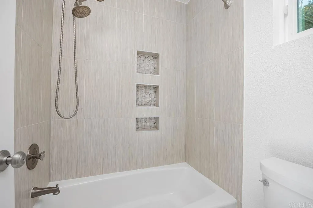 2433 La Costa Avenue, #A, Carlsbad, CA 92009 2433 La Costa Avenue, #A, Carlsbad, CA 92009