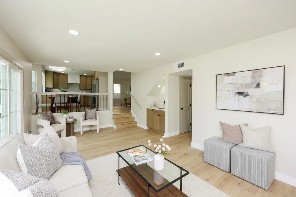 10972 Barbados Way, San Diego, CA 92126 10972 Barbados Way, San Diego, CA 92126