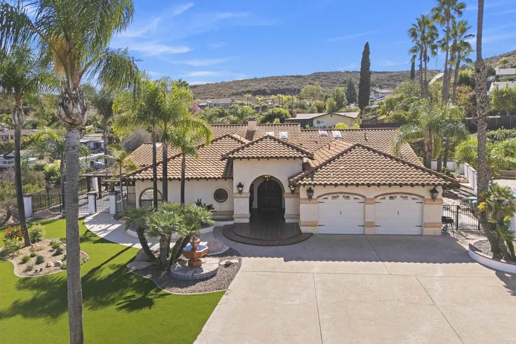 12386 Single Oak Place, Lakeside, CA 92040 12386 Single Oak Place, Lakeside, CA 92040