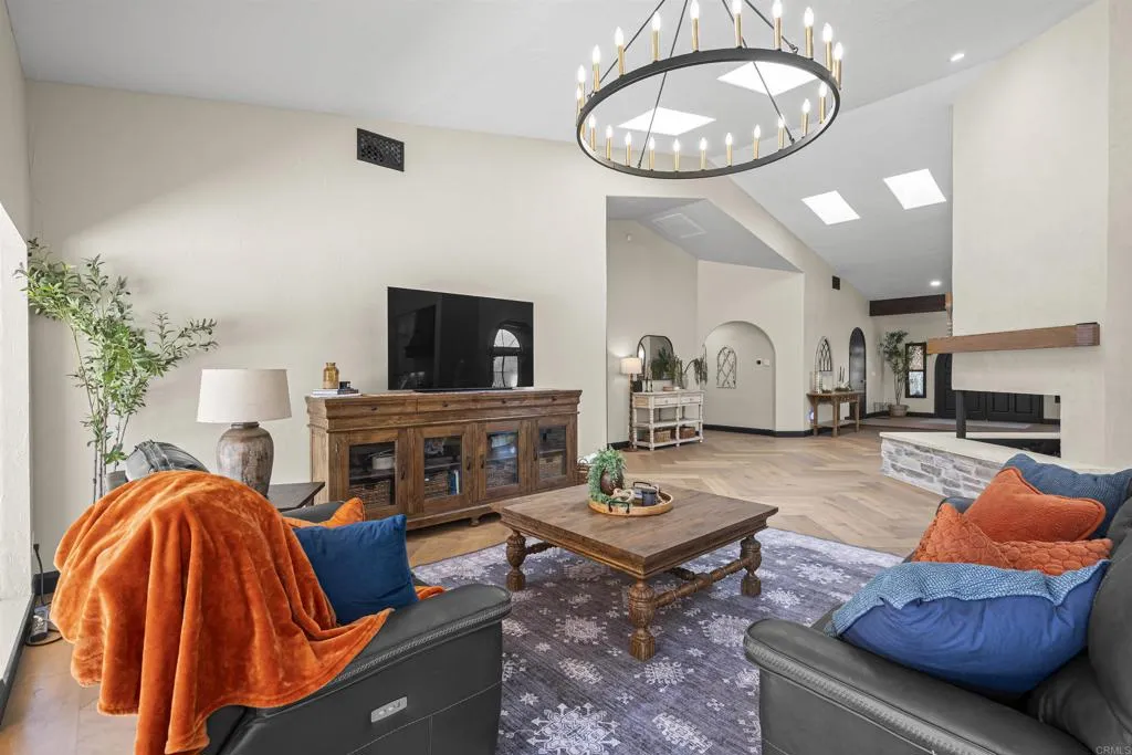 12386 Single Oak Place, Lakeside, CA 92040 12386 Single Oak Place, Lakeside, CA 92040