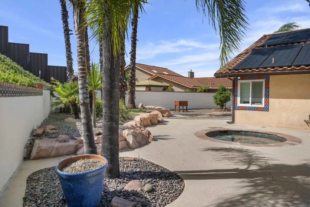 12386 Single Oak Place, Lakeside, CA 92040 12386 Single Oak Place, Lakeside, CA 92040