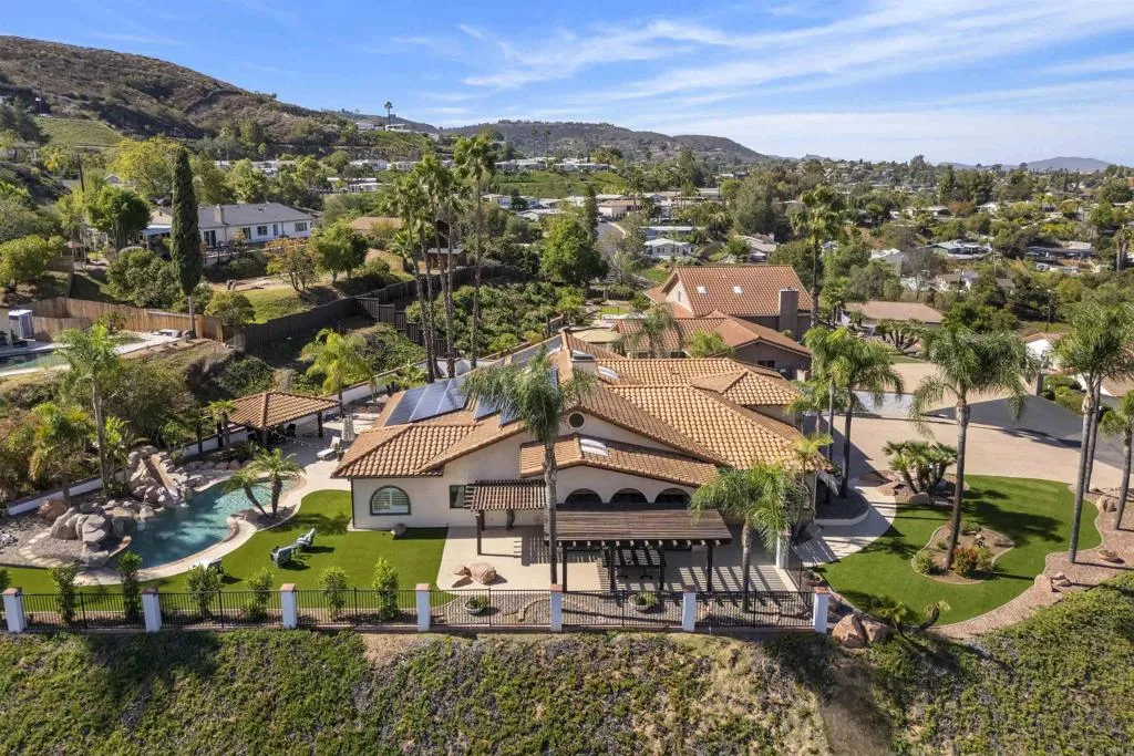 12386 Single Oak Place, Lakeside, CA 92040 12386 Single Oak Place, Lakeside, CA 92040