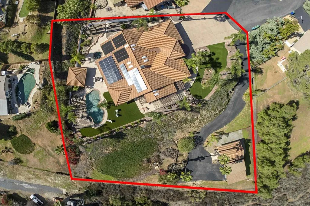 12386 Single Oak Place, Lakeside, CA 92040 12386 Single Oak Place, Lakeside, CA 92040