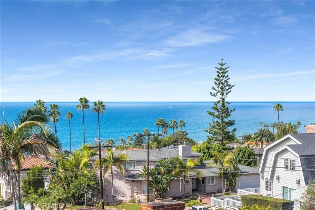 4377 Piedmont Drive, San Diego, CA 92107 4377 Piedmont Drive, San Diego, CA 92107