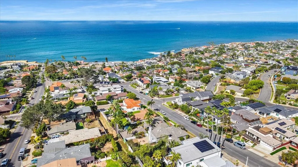 4377 Piedmont Drive, San Diego, CA 92107 4377 Piedmont Drive, San Diego, CA 92107