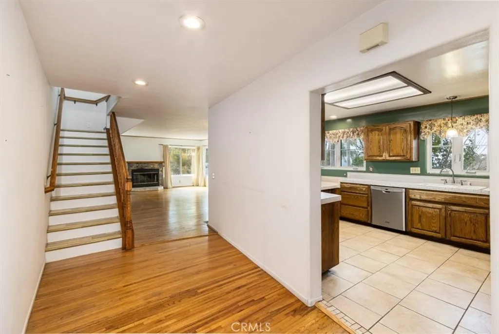 4377 Piedmont Drive, San Diego, CA 92107 4377 Piedmont Drive, San Diego, CA 92107