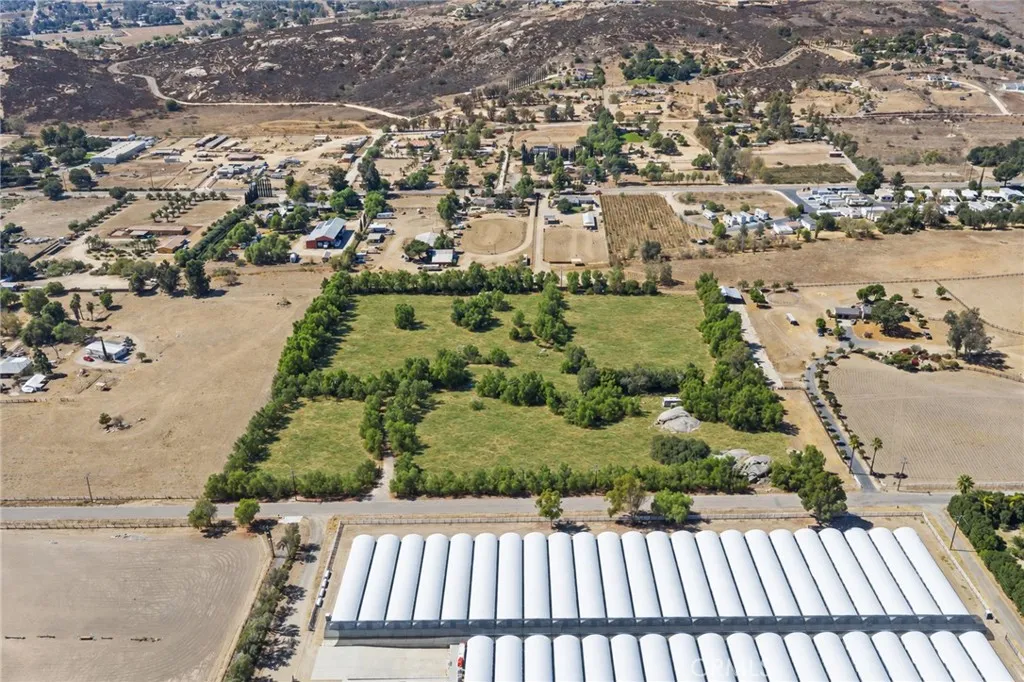 1840 Orange, Ramona, CA 92065 1840 Orange, Ramona, CA 92065
