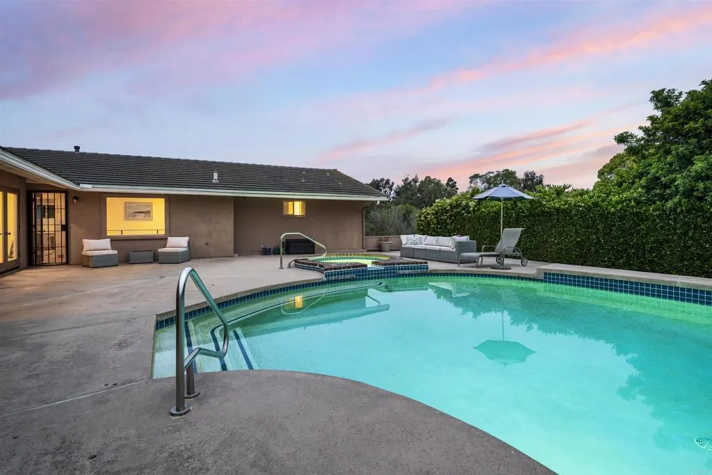 1444 Rodeo dr., La Jolla, CA 92037 1444 Rodeo dr., La Jolla, CA 92037