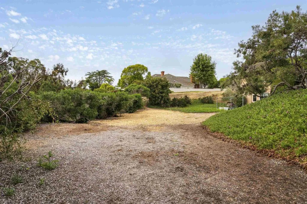 1444 Rodeo dr., La Jolla, CA 92037 1444 Rodeo dr., La Jolla, CA 92037