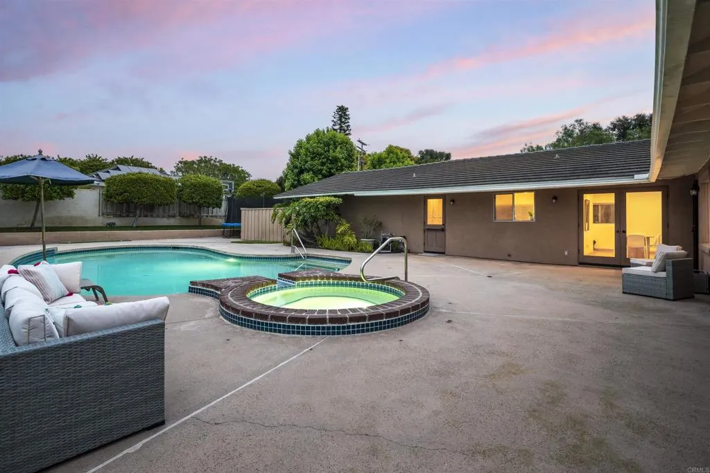 1444 Rodeo dr., La Jolla, CA 92037 1444 Rodeo dr., La Jolla, CA 92037