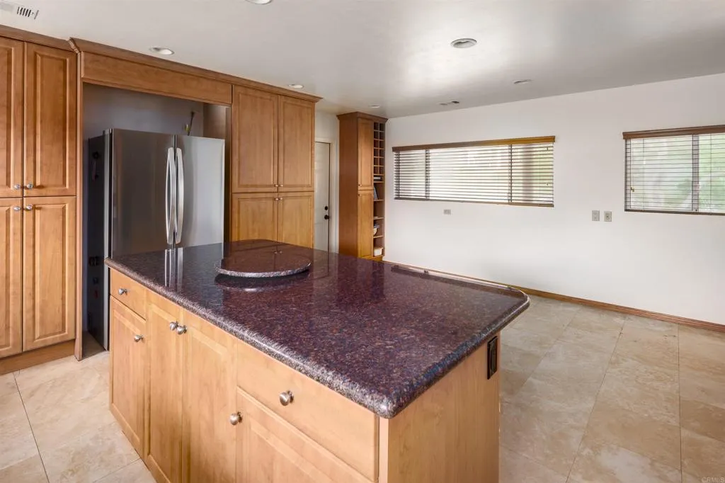 1444 Rodeo dr., La Jolla, CA 92037 1444 Rodeo dr., La Jolla, CA 92037