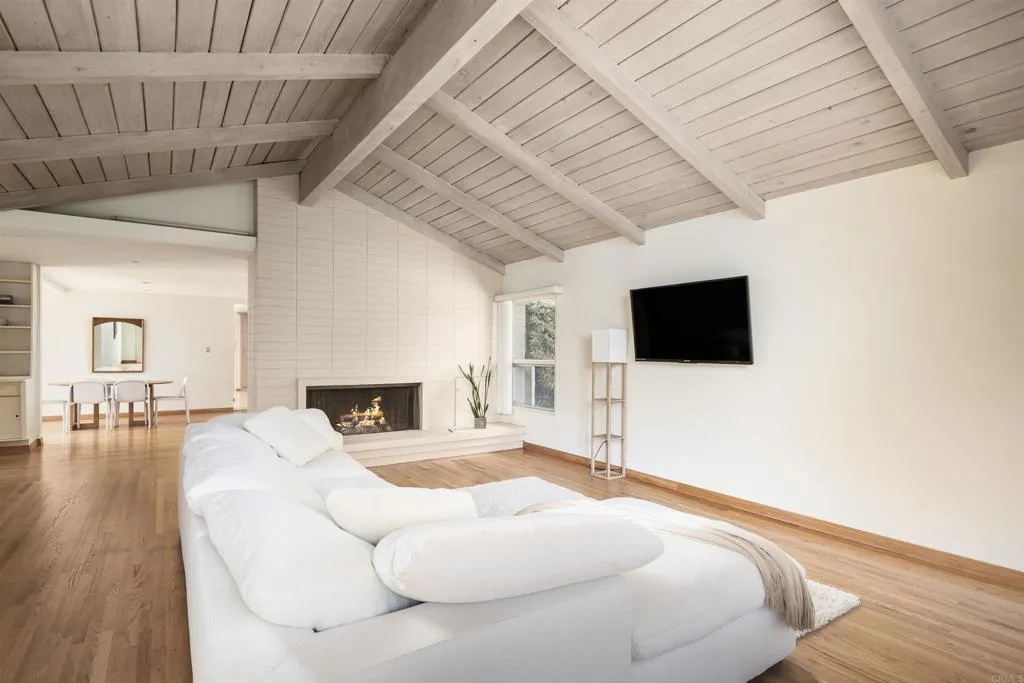 1444 Rodeo dr., La Jolla, CA 92037 1444 Rodeo dr., La Jolla, CA 92037