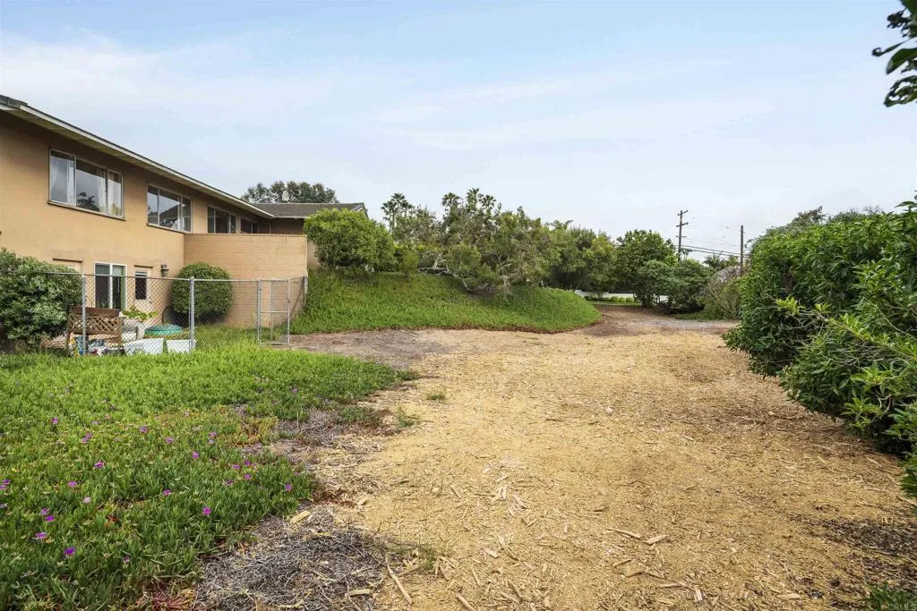 1444 Rodeo dr., La Jolla, CA 92037 1444 Rodeo dr., La Jolla, CA 92037