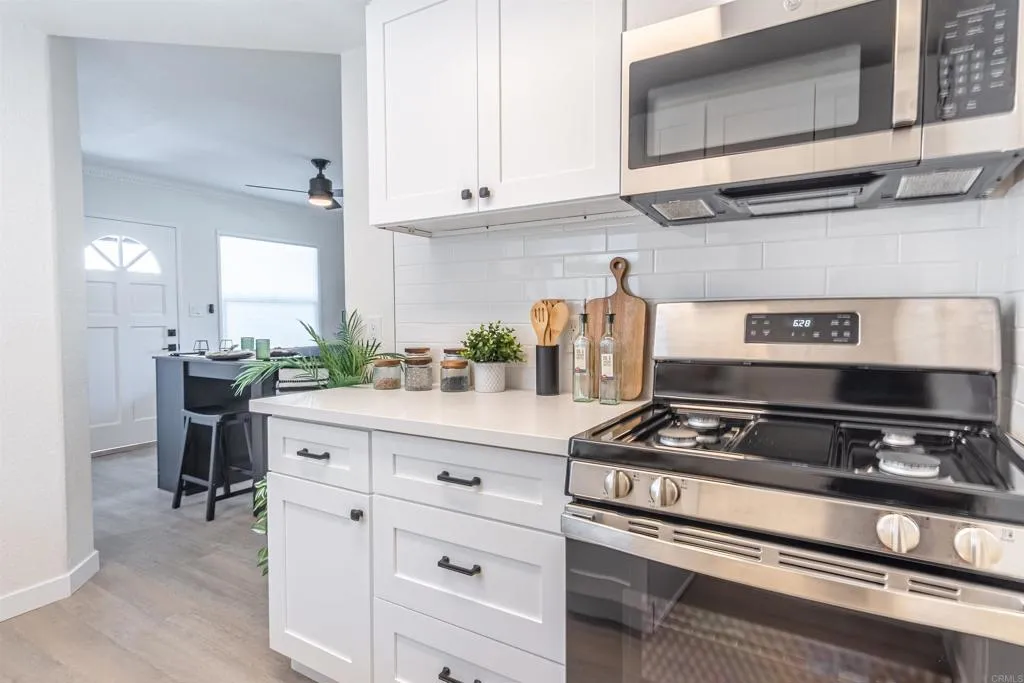 4421 49Th Street, San Diego, CA 92115