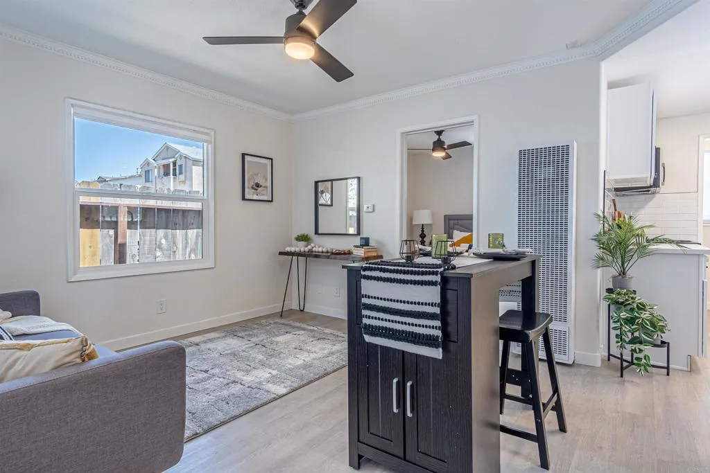 4421 49Th Street, San Diego, CA 92115