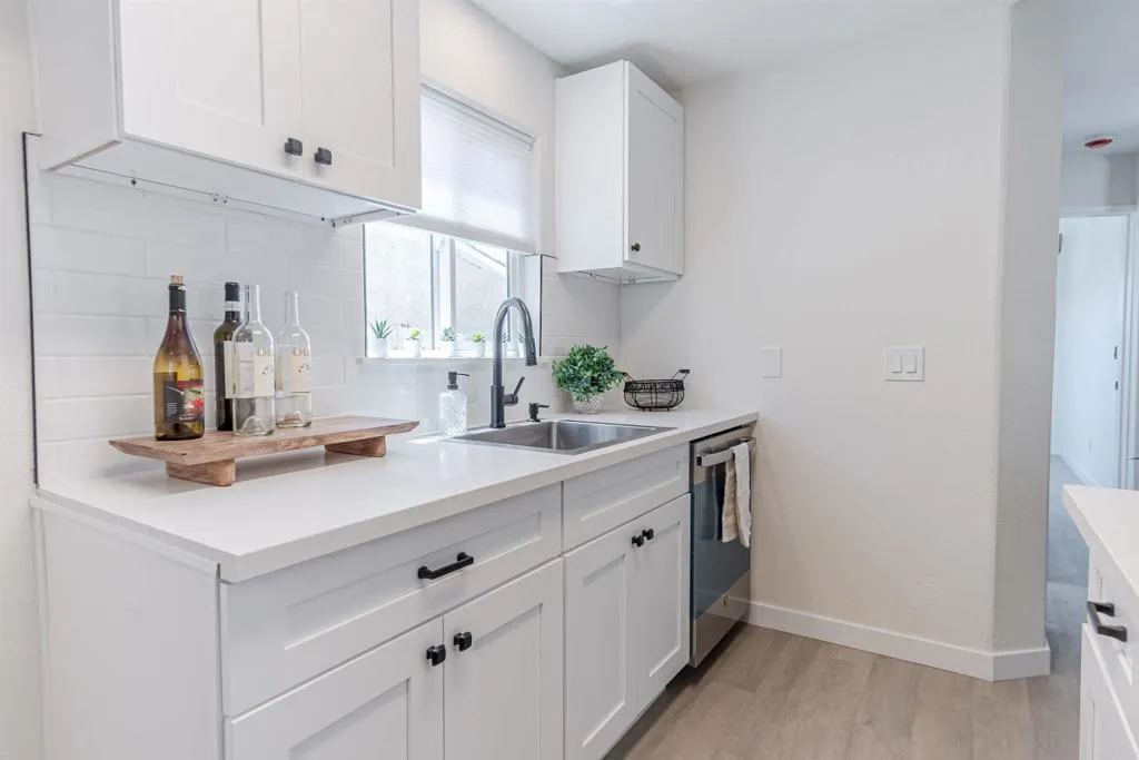 4421 49Th Street, San Diego, CA 92115