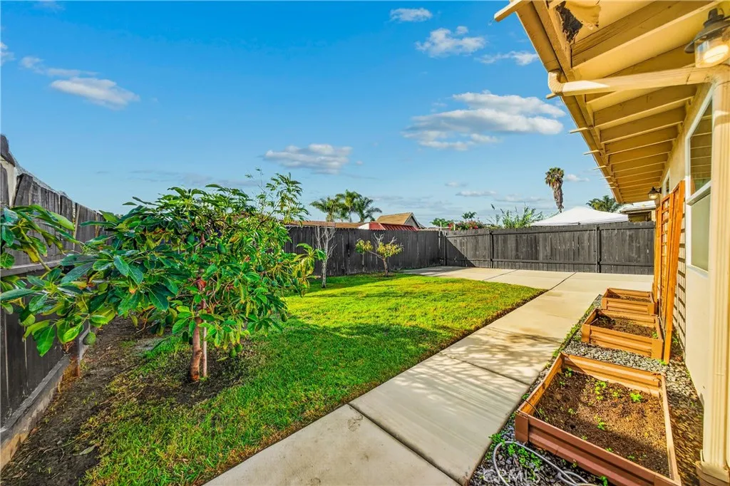 4609 Calle Del Palo, Oceanside, CA 92057 4609 Calle Del Palo, Oceanside, CA 92057