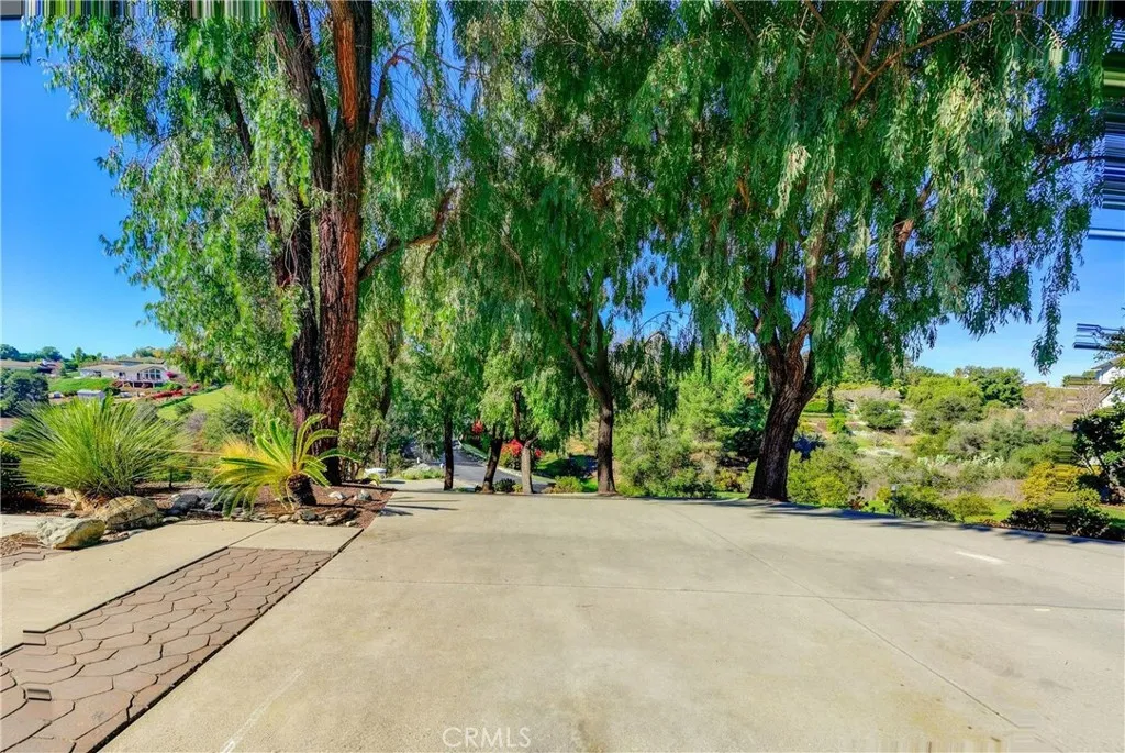 2043 Vista Valle Verde Drive, Fallbrook, CA 92028