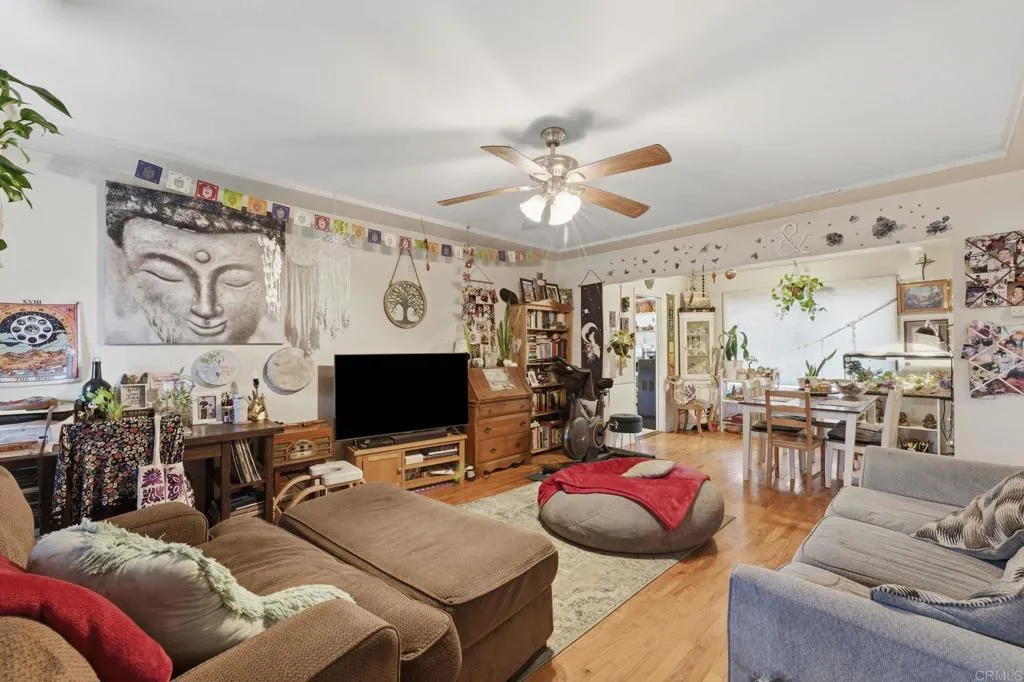 https://cdn.realtyfeed.com/cdn/127/307106680/310ea2dbba52bddcf9fdde52651834e4.webp