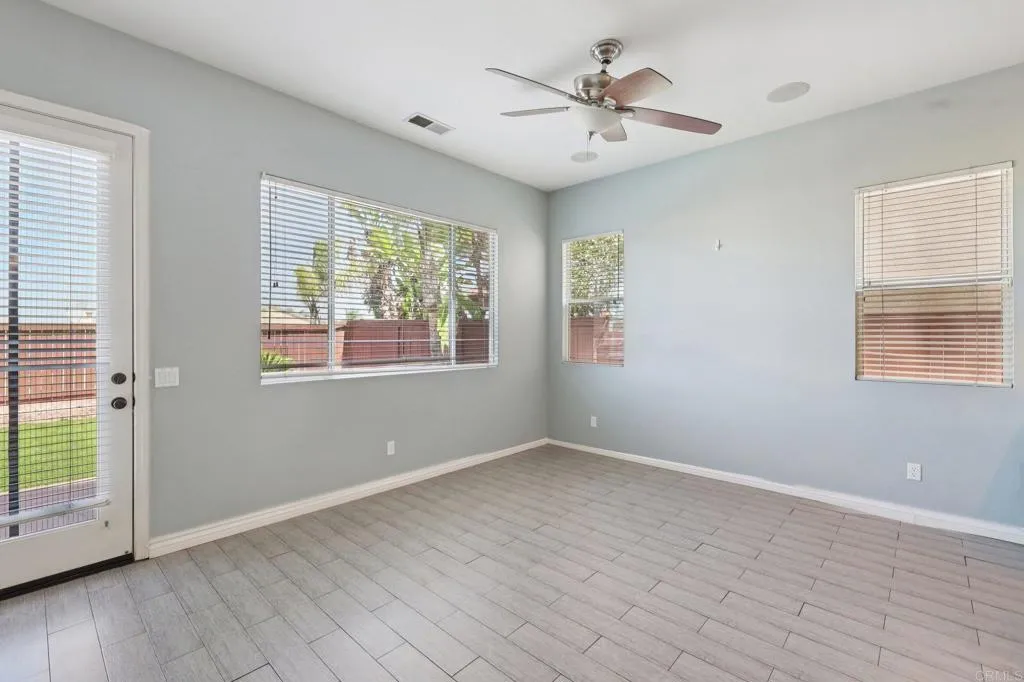https://cdn.realtyfeed.com/cdn/127/307106710/8064d9d81d7443b1d334baec528ca7e5.webp
