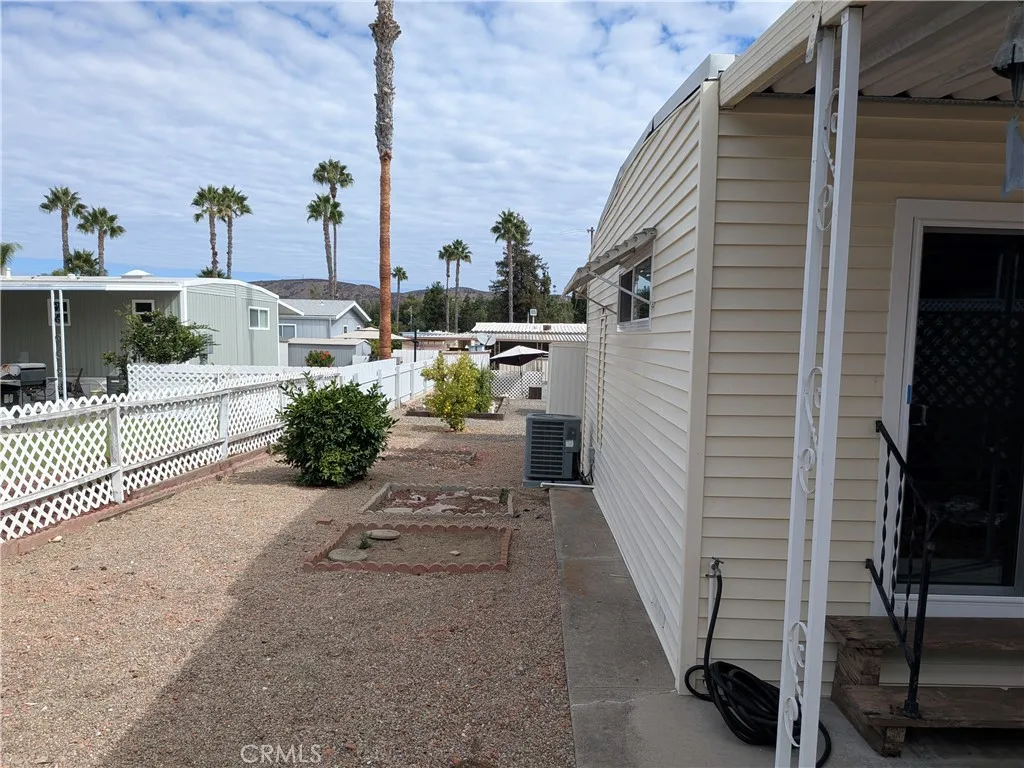 https://cdn.realtyfeed.com/cdn/127/307106783/2cf6ff1ab66208e9c86648710fe6cf2a.webp