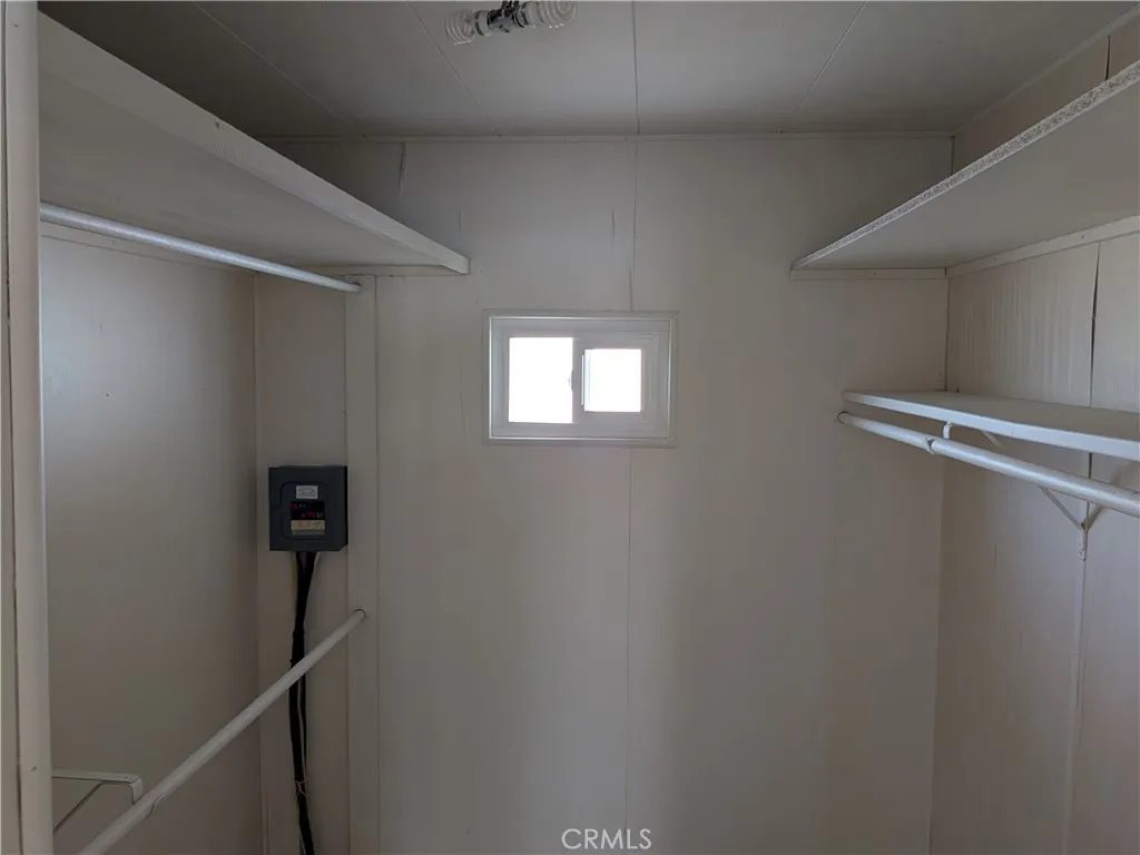 https://cdn.realtyfeed.com/cdn/127/307106783/40306ebaa075c11769a721148b932557.webp