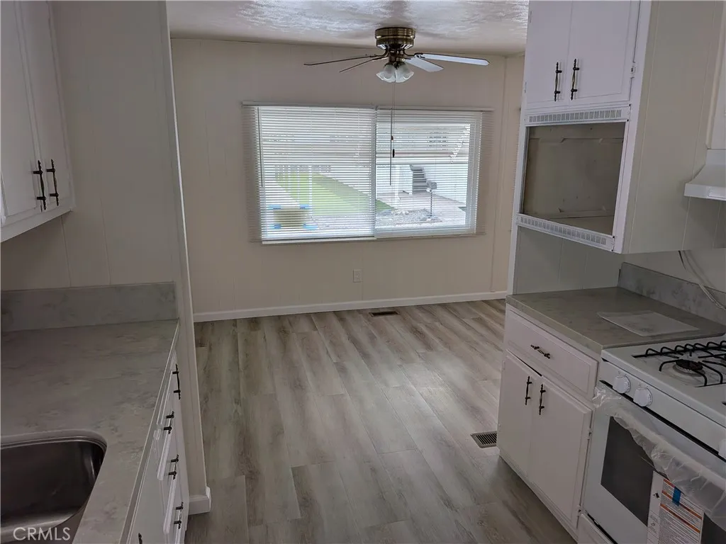 https://cdn.realtyfeed.com/cdn/127/307106783/5caff251c9de804dc142089bacfa7cc7.webp