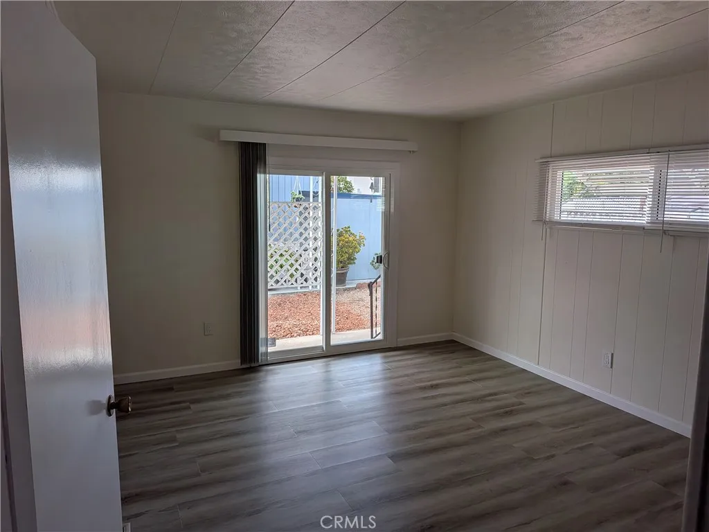 https://cdn.realtyfeed.com/cdn/127/307106783/a1da1283a6126f942865e90f20a43b85.webp