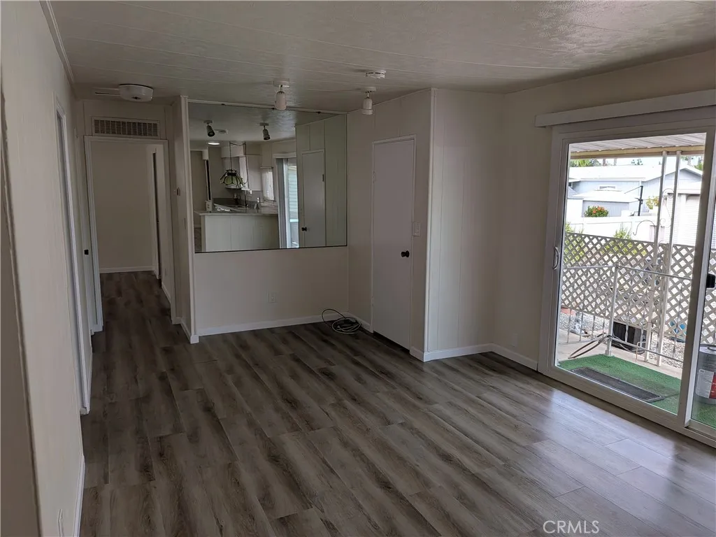 https://cdn.realtyfeed.com/cdn/127/307106783/ad8ffcd2b8bf6fe2a328ee82fc43a78f.webp