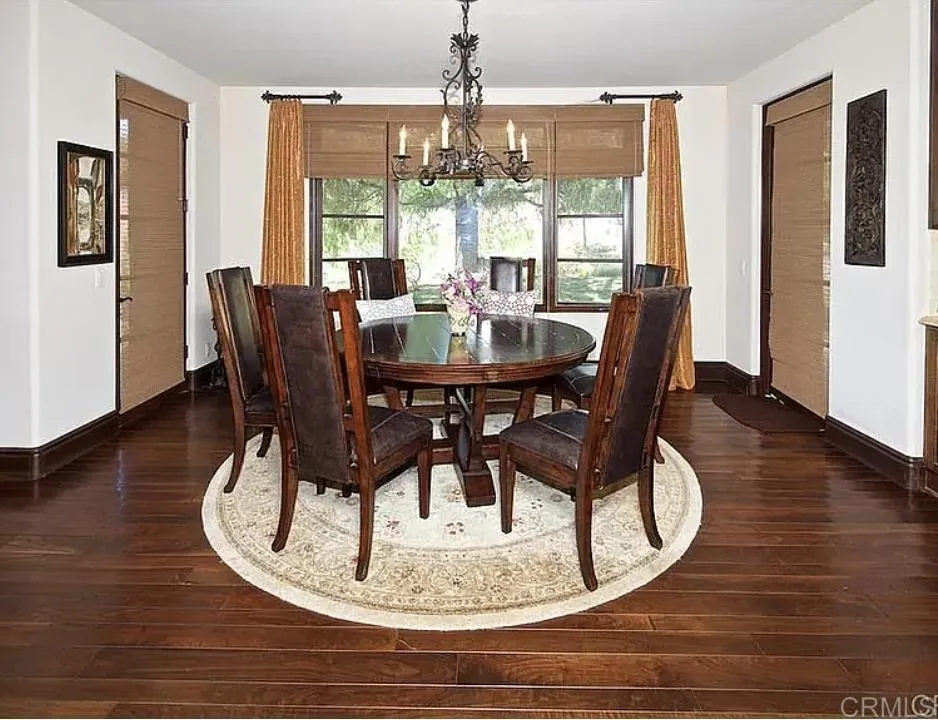 https://cdn.realtyfeed.com/cdn/127/307106800/eea81d663f6484cf2d1889abdda912a0.webp