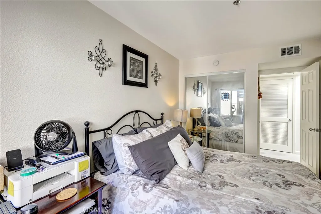400 N Pacific Street, #221, Oceanside, CA 92054