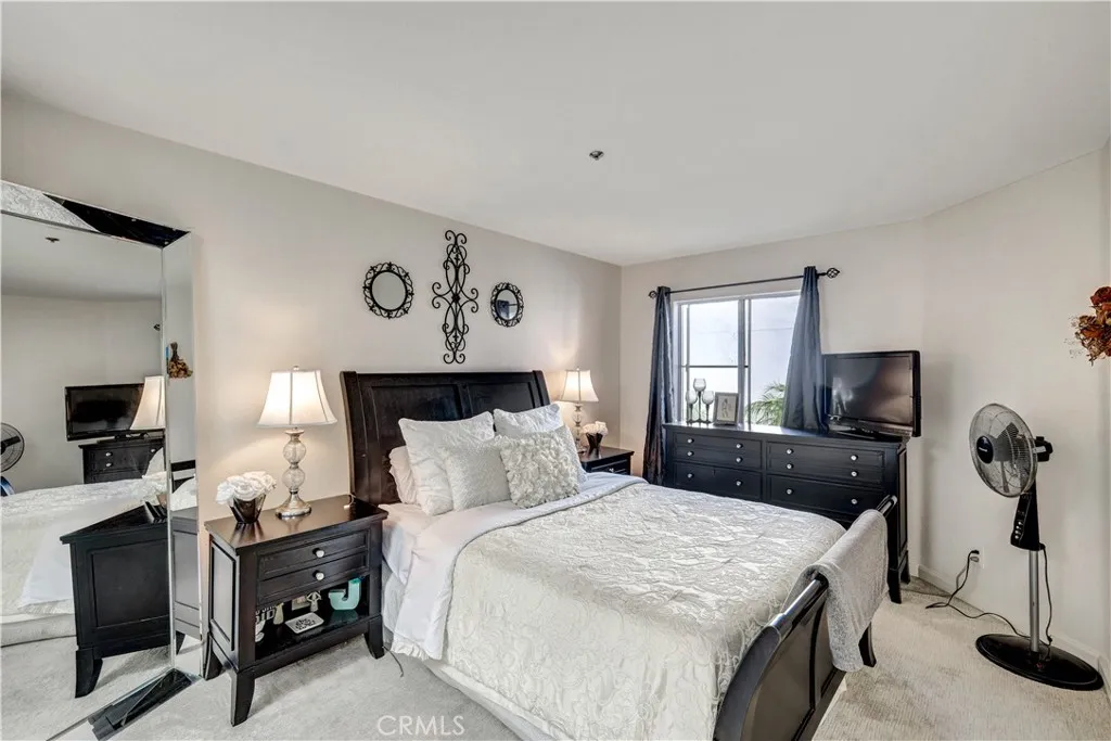 400 N Pacific Street, #221, Oceanside, CA 92054
