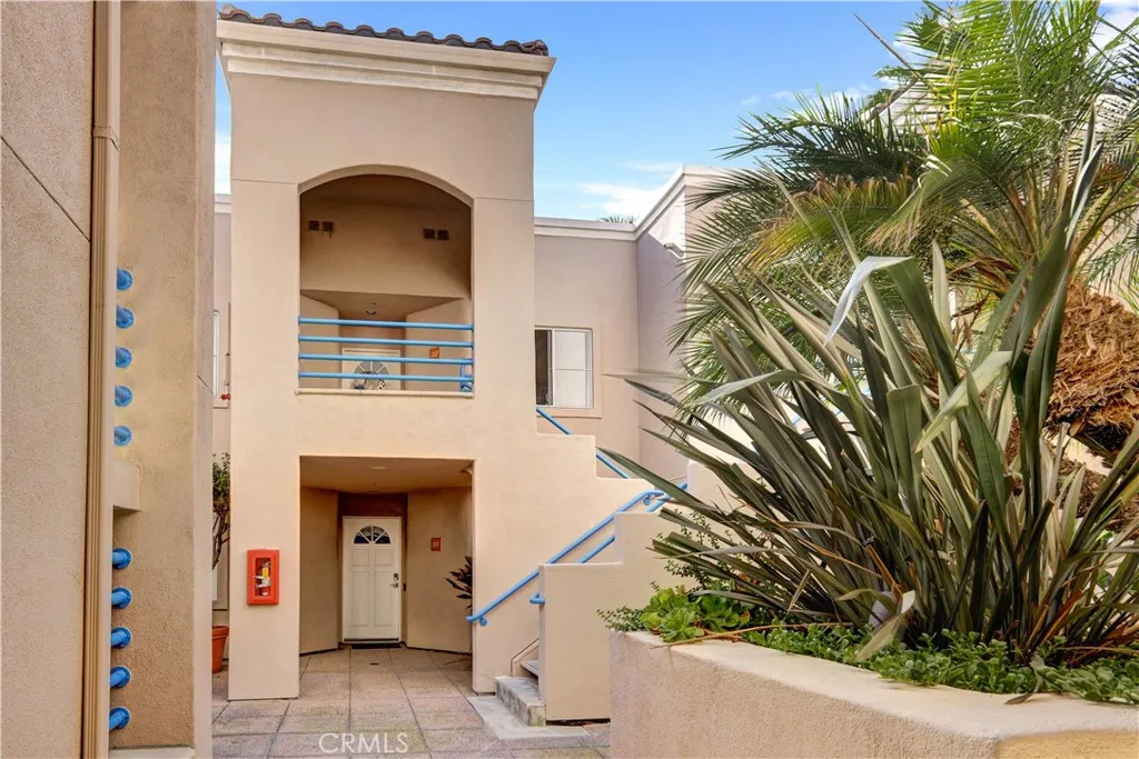 400 N Pacific Street, #221, Oceanside, CA 92054