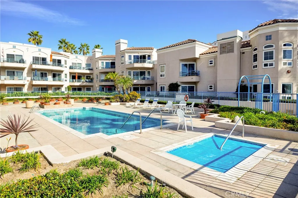 400 N Pacific Street, #221, Oceanside, CA 92054