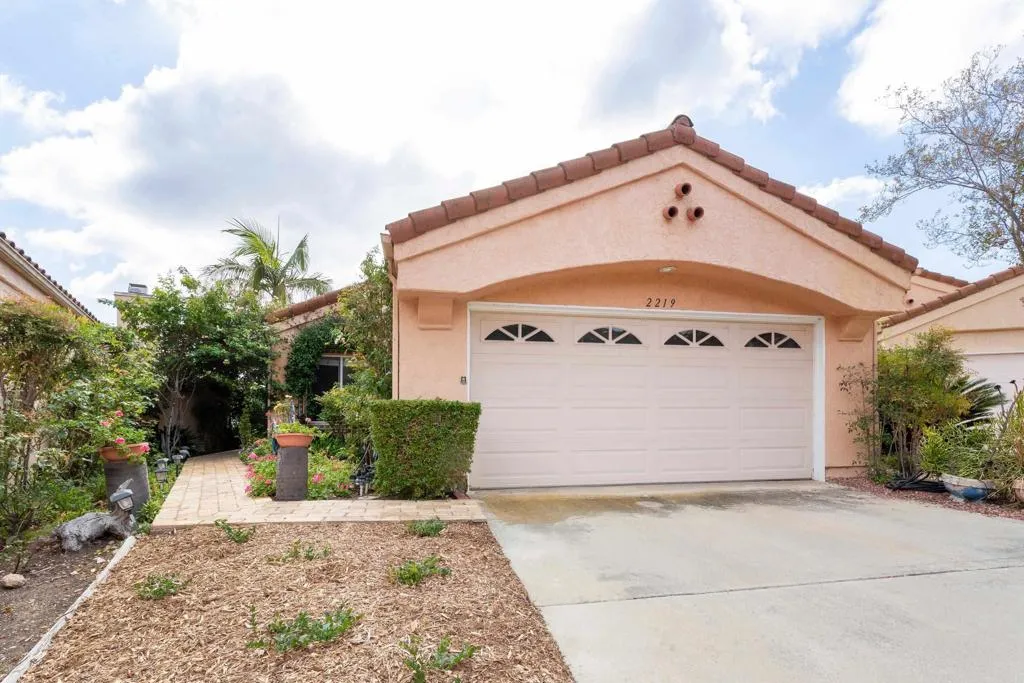 2219 Sawgrass Gln, Escondido, CA 92026