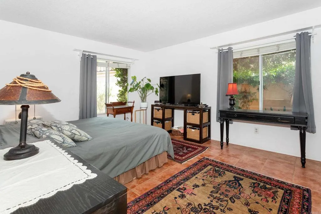 2219 Sawgrass Gln, Escondido, CA 92026